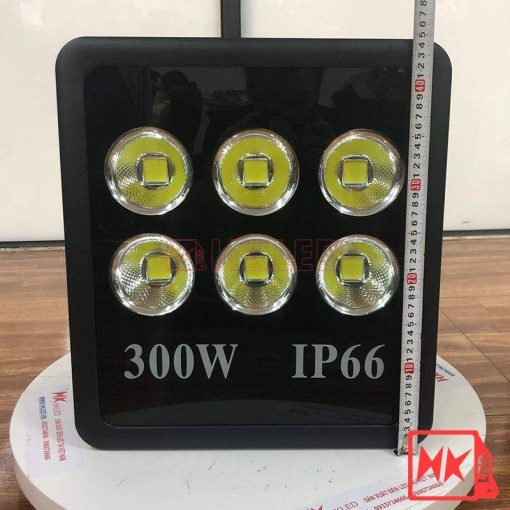 Đèn pha LED vuông 300W IP66 - Thương hiệu HKLED